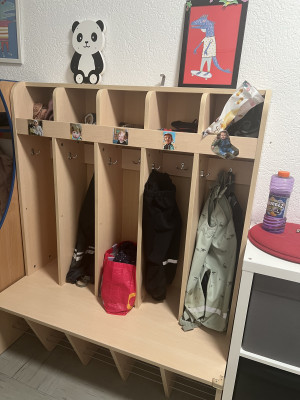 Garderobe Panda Gruppe